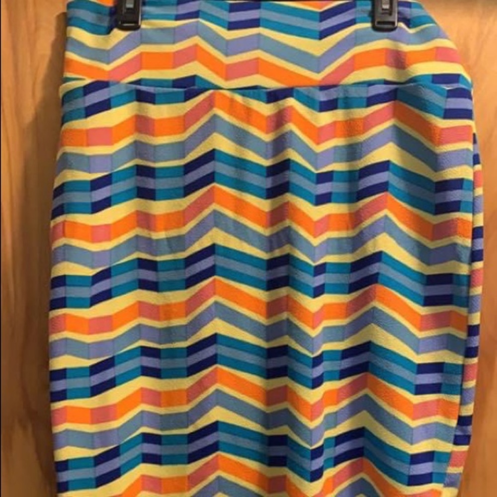 LULAROE CASSIE SKIRT